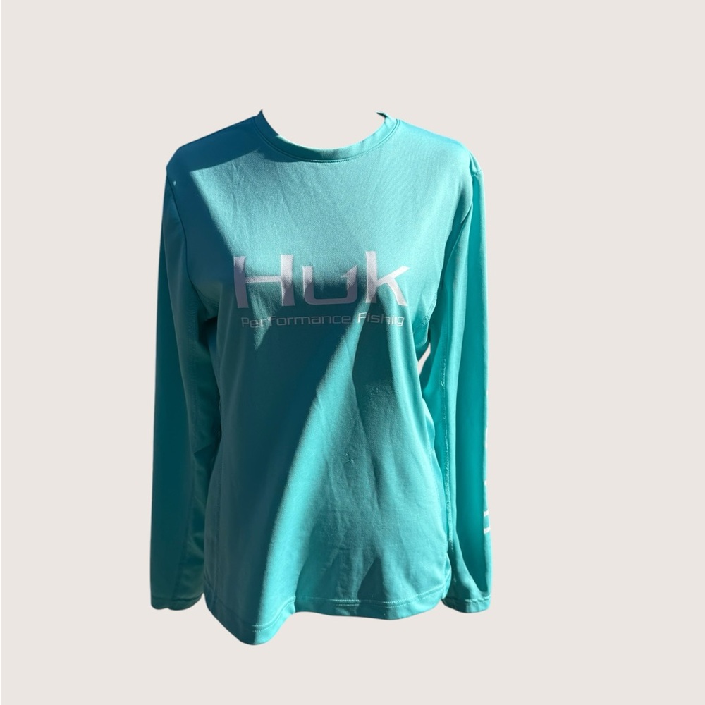 Huk Women's Aqua Teal Long Sleeve Performance Tee